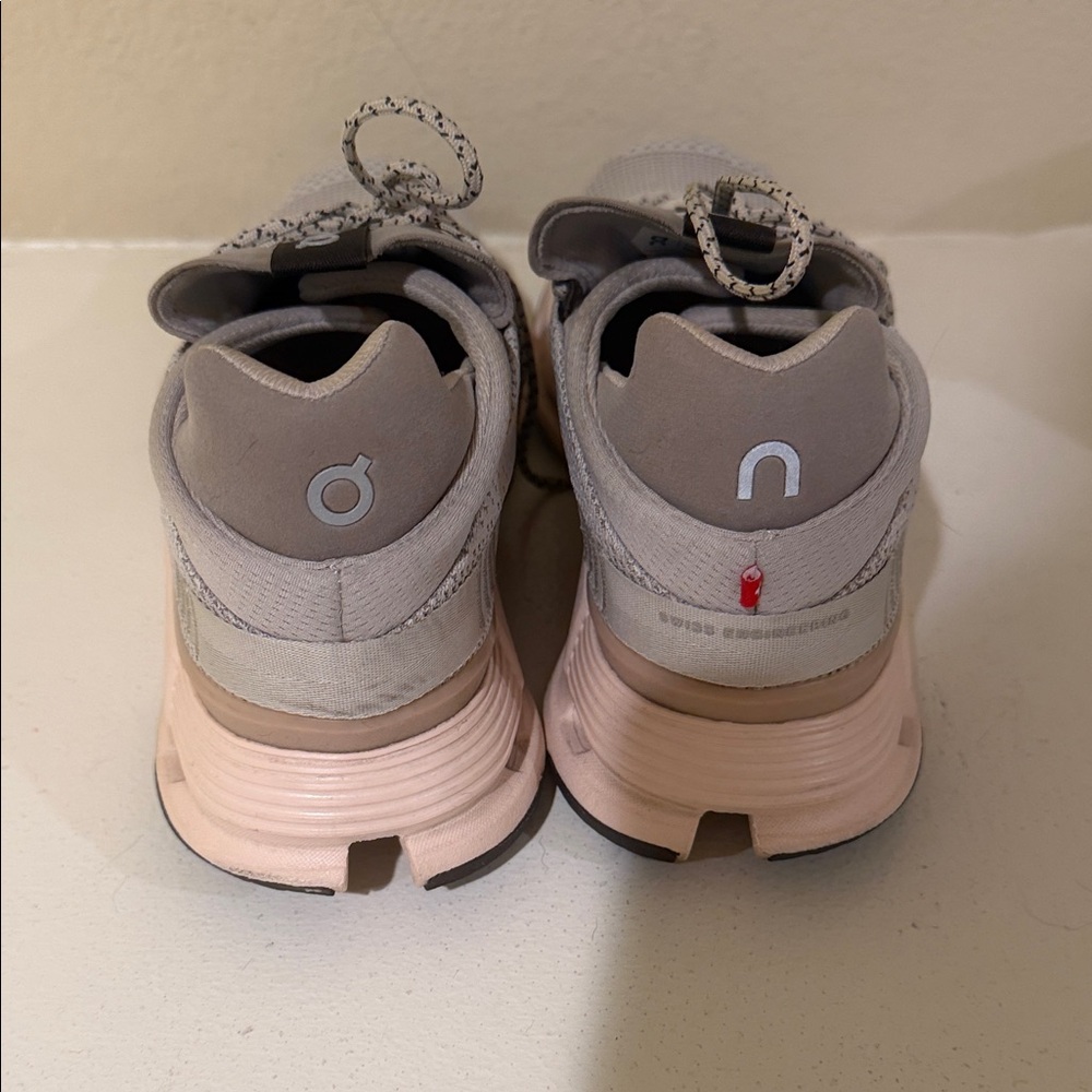On Running Light Gray and Black Women's Athletic Shoes - Picture 3 of 5